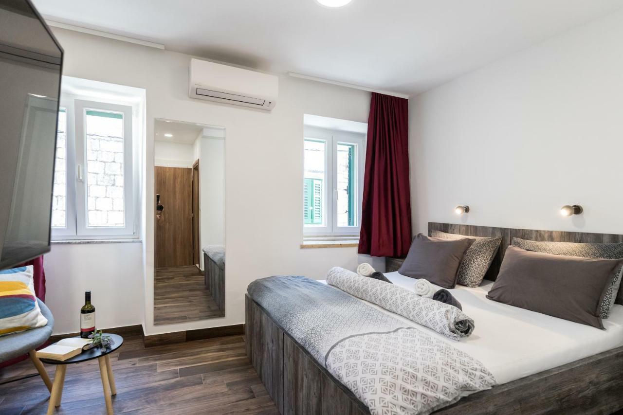 Apinelo Port Rooms Split Dış mekan fotoğraf